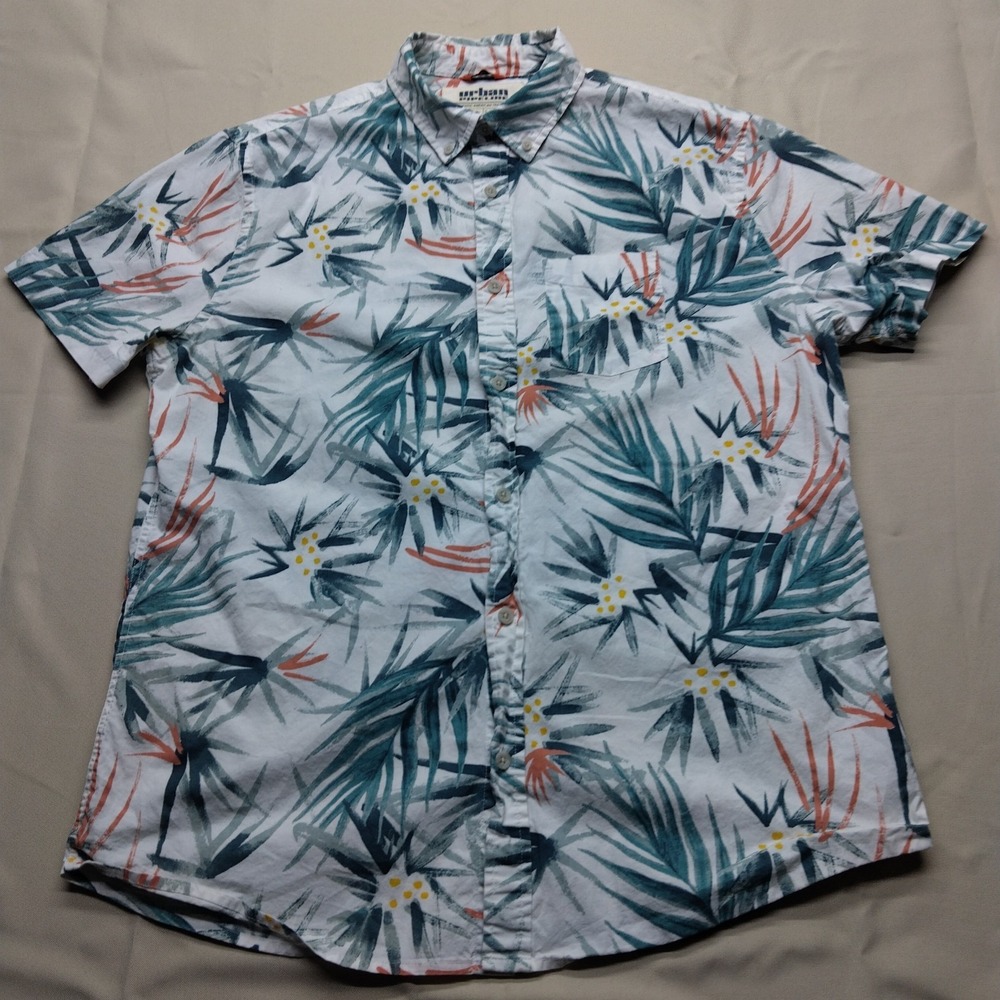 Urban Pipeline Shirt Fitted Hawaiian Size Large Max Flex White & Green Floral